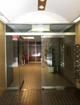 福屋ビルの外観