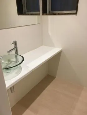 双秀ビルの外観