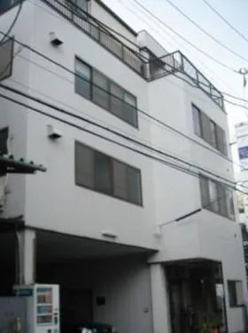 紺清ビルの外観