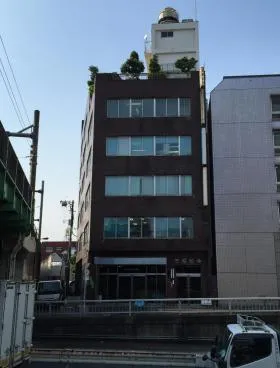 三昭ビルの外観