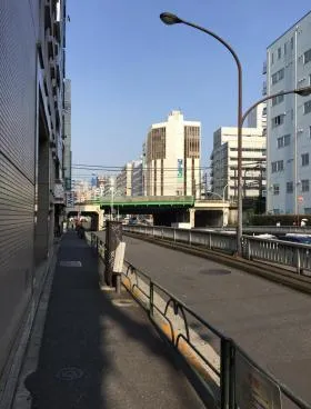 三昭ビルの外観