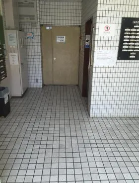 ライオンズマンション北新宿の外観