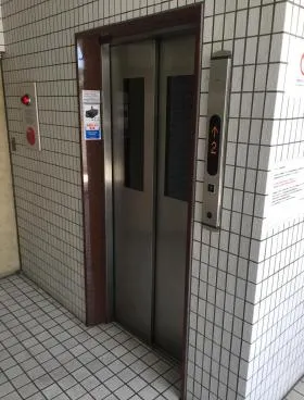 ライオンズマンション北新宿の外観