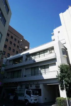 三光パークビルの外観