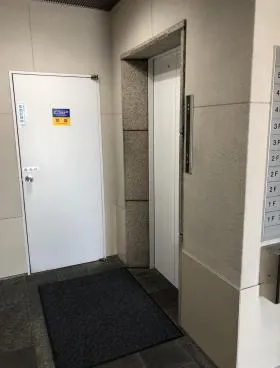 三光パークビルの外観