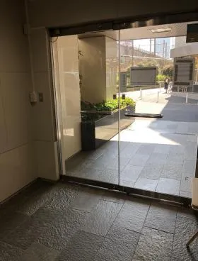 三光パークビルの外観