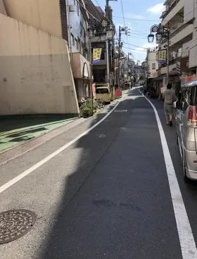 スカイコート西新宿ビルの外観