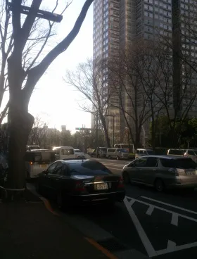 立花新宿ビルの外観