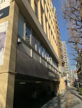 横田第1ビルの外観