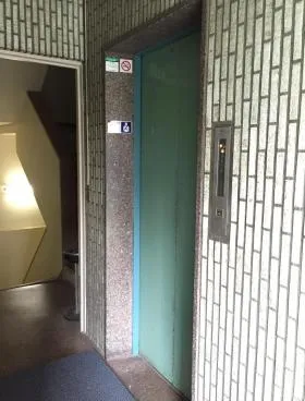 第一ともえビルの外観
