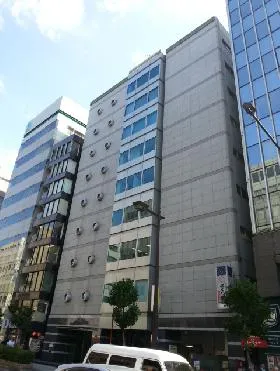日本橋ライフサイエンスビルディング4(旧ユニゾ日本橋本町3丁目ビル)の外観