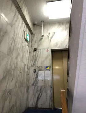 共栄ビルの外観
