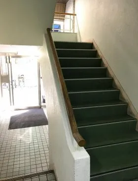 ミスズビルの外観
