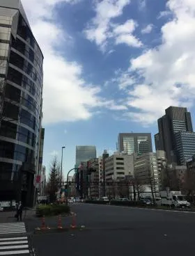 西新宿室町(旧:新宿ホウライ)ビルの外観