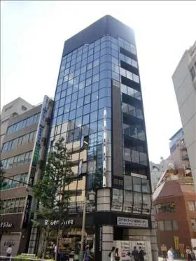 プルミエ西新宿ビルの外観