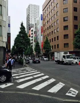 プルミエ西新宿ビルの外観