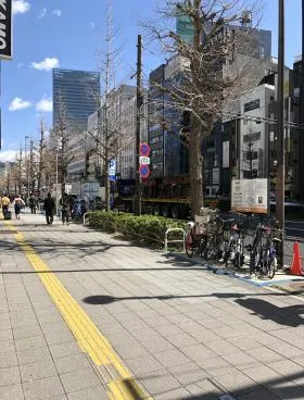 新東京ビルの外観