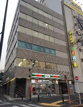 四谷見附ビルディングの外観