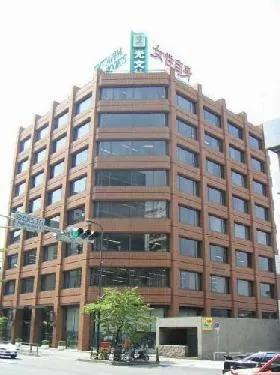 光文社ビルの外観