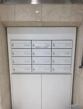 東京浜町近鉄ビルの外観