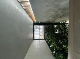 THE GATE 小伝馬町ビルの外観
