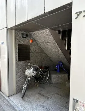アントリアビルの外観