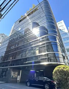 青山山田ビルの外観