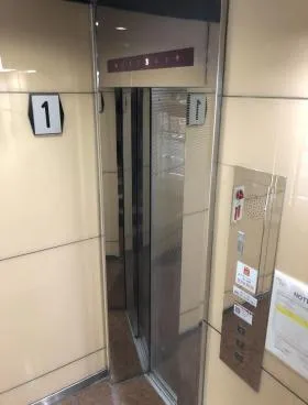 IN TOKYOビルの外観