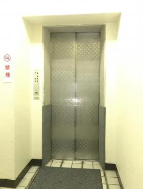 関口ビルの外観