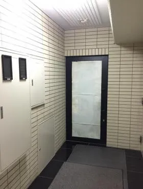 丸彦ビルの外観