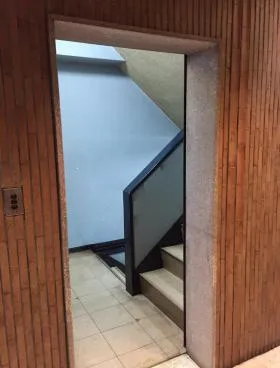 小網ビルの外観