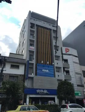 ナンヤビルの外観