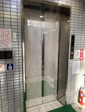 サンホリベビルの外観