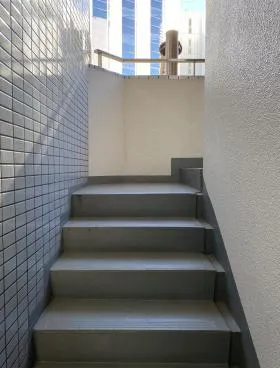 サンホリベビルの外観
