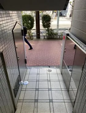 サンホリベビルの外観