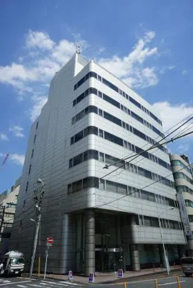国際箱崎ビルの外観