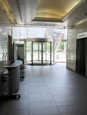国際箱崎ビルの外観