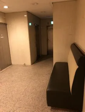 味岡蛎殻町ビルの外観
