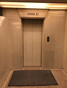 味岡蛎殻町ビルの外観