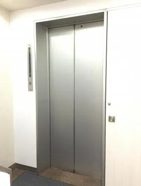 第1川端ビルの外観