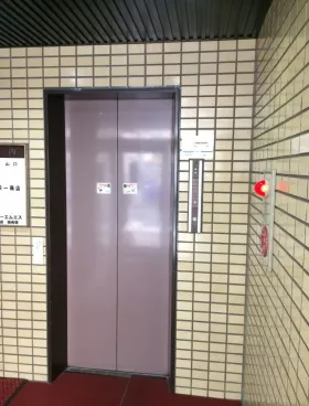 石田ビルの外観