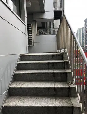 小網町プロサイドビルの外観