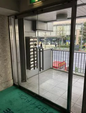 小網町プロサイドビルの外観