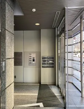 JR八丁堀ビルの外観