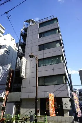 リベラ茅場町ビルの外観