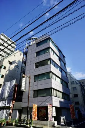 リベラ茅場町ビルの外観