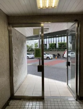 喜助九段ビル(旧九段中央ビル)の外観