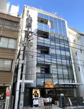 八丁堀フロンティアビルの外観