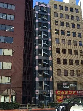 ヤマヨビルの外観