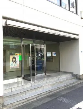 マルキョウ新川ビルの外観